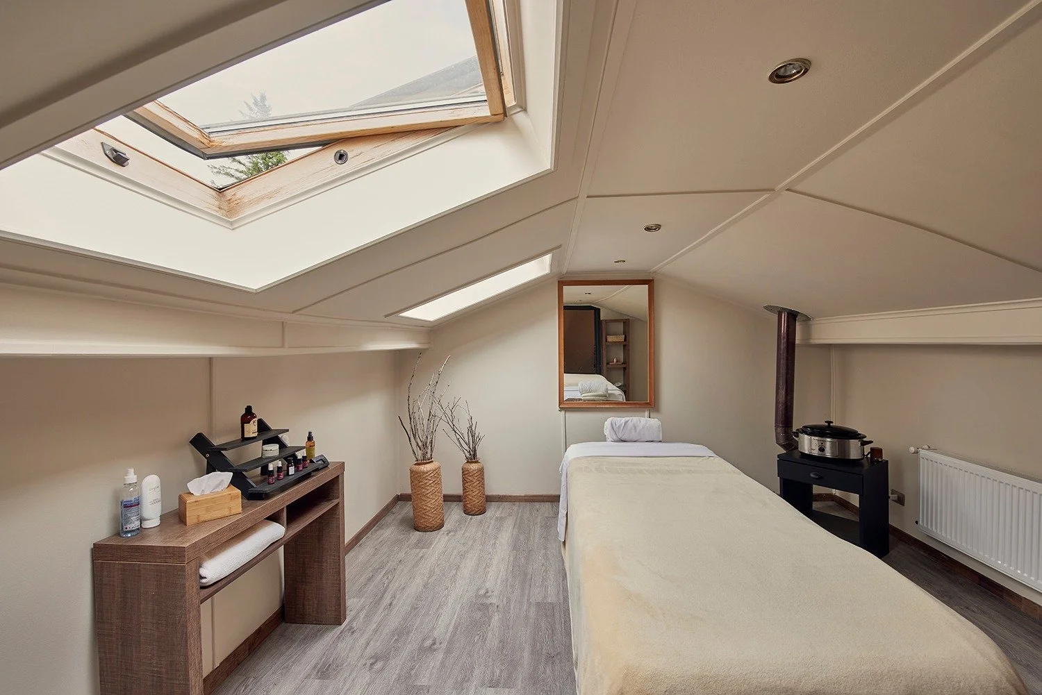 The perfect way to complement your days out on the trails at Hotel Las Torres Patagonia is through revitalising wellness treatments in the Spa.
@lastorres.patagonia