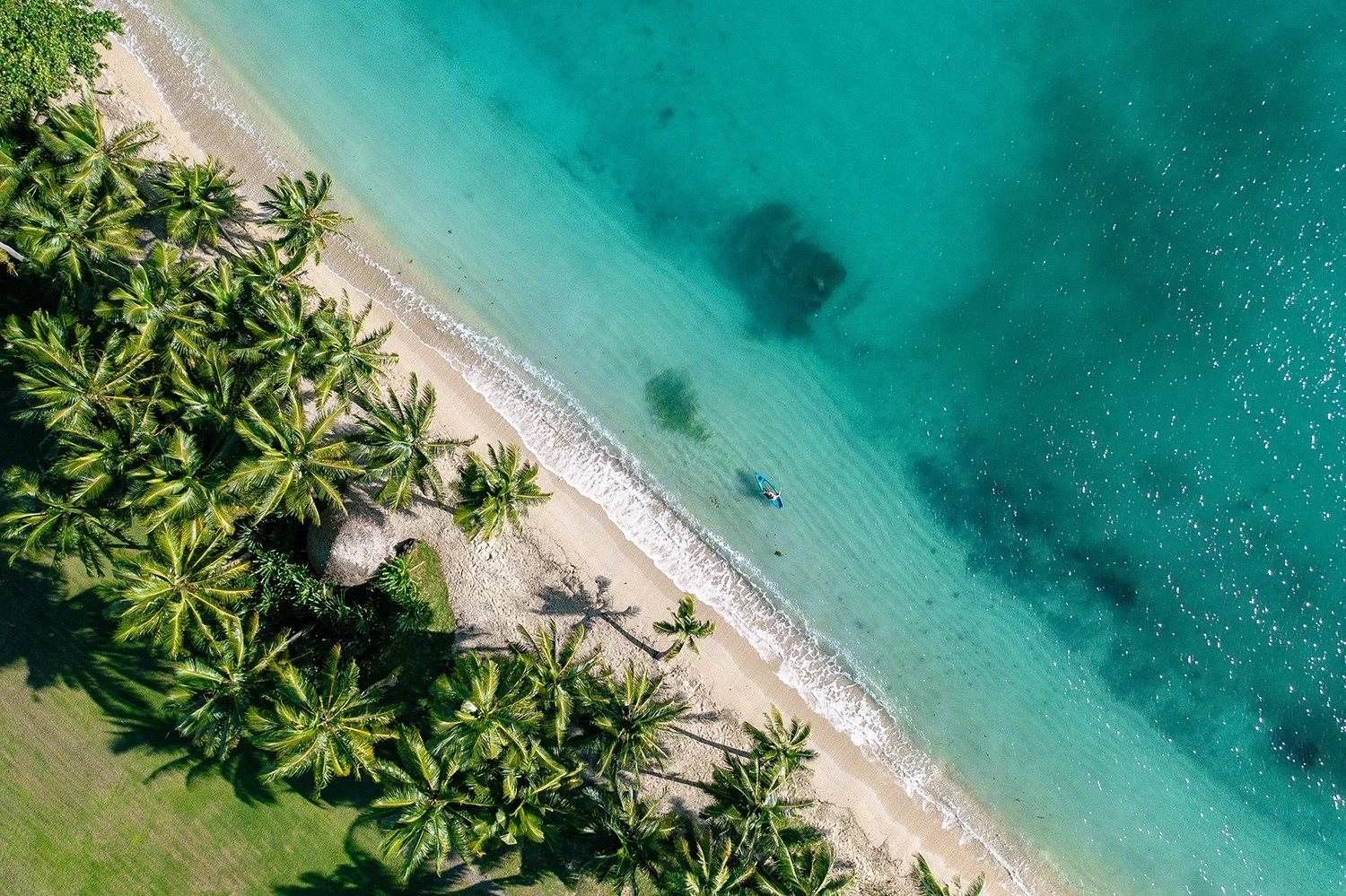 Freedom comes in many forms: kayaking the shores of Wakaya Private Island Resort &amp; Spa is simply one of the best forms.

@WakayaIsland