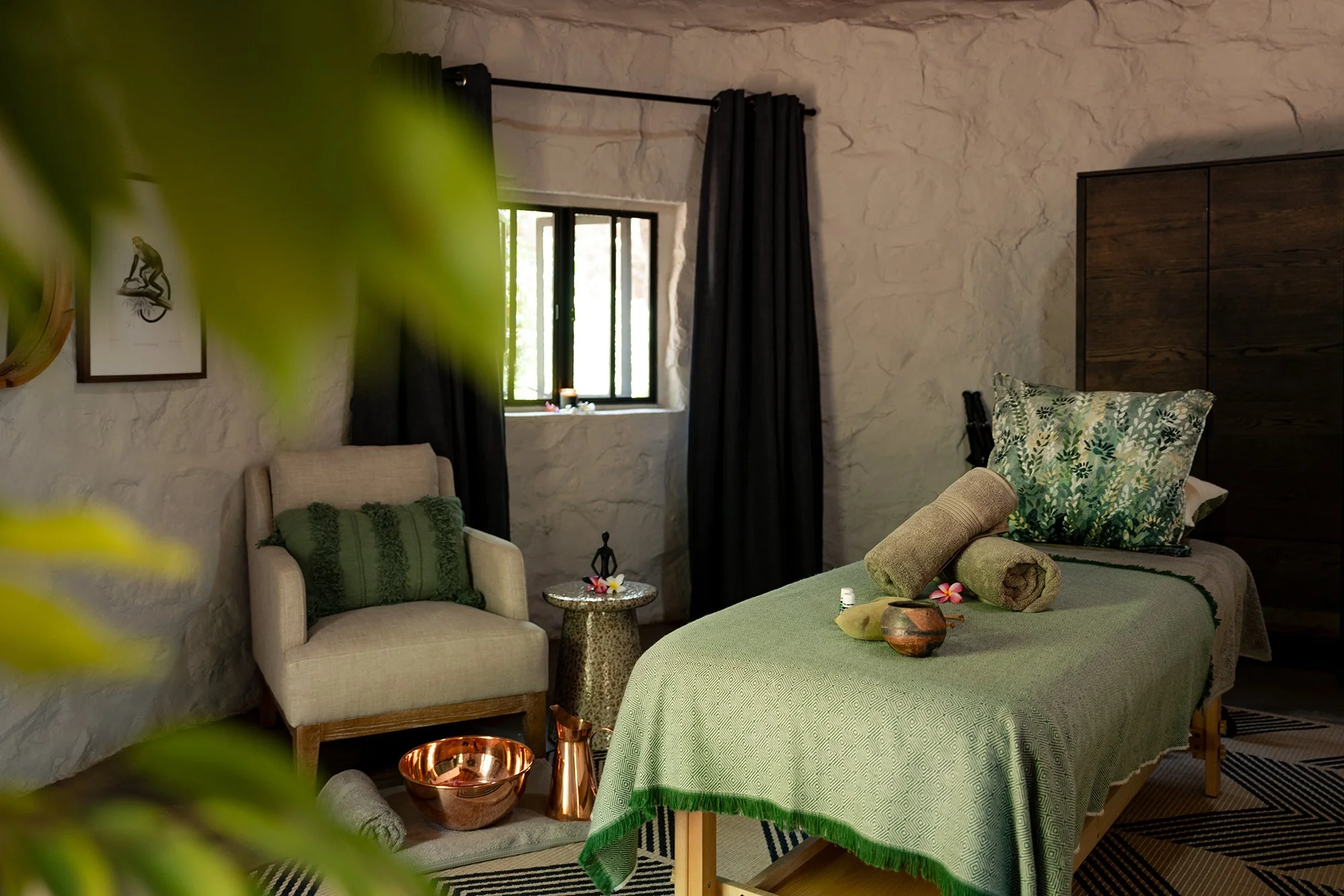 At Few &amp; Far Luvhondo, Vhudziki Spa nestles in the heart of wilderness with a gentle offering &mdash; a sanctuary where modern wellness rituals meet ancient rhythms.

@fewandfar.luvhondo