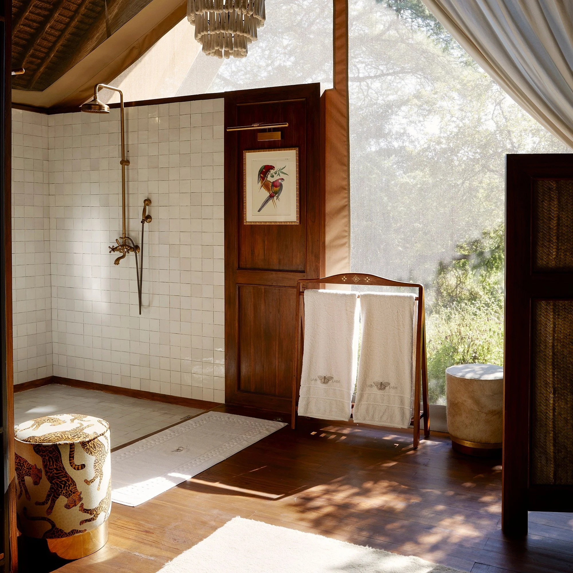 Comforts are luxurious in detail at LABA Jongomero Private Bush Manor for private use by 4 to 8 guests, with spacious living and indulgent tented suites.

@labalabatravel