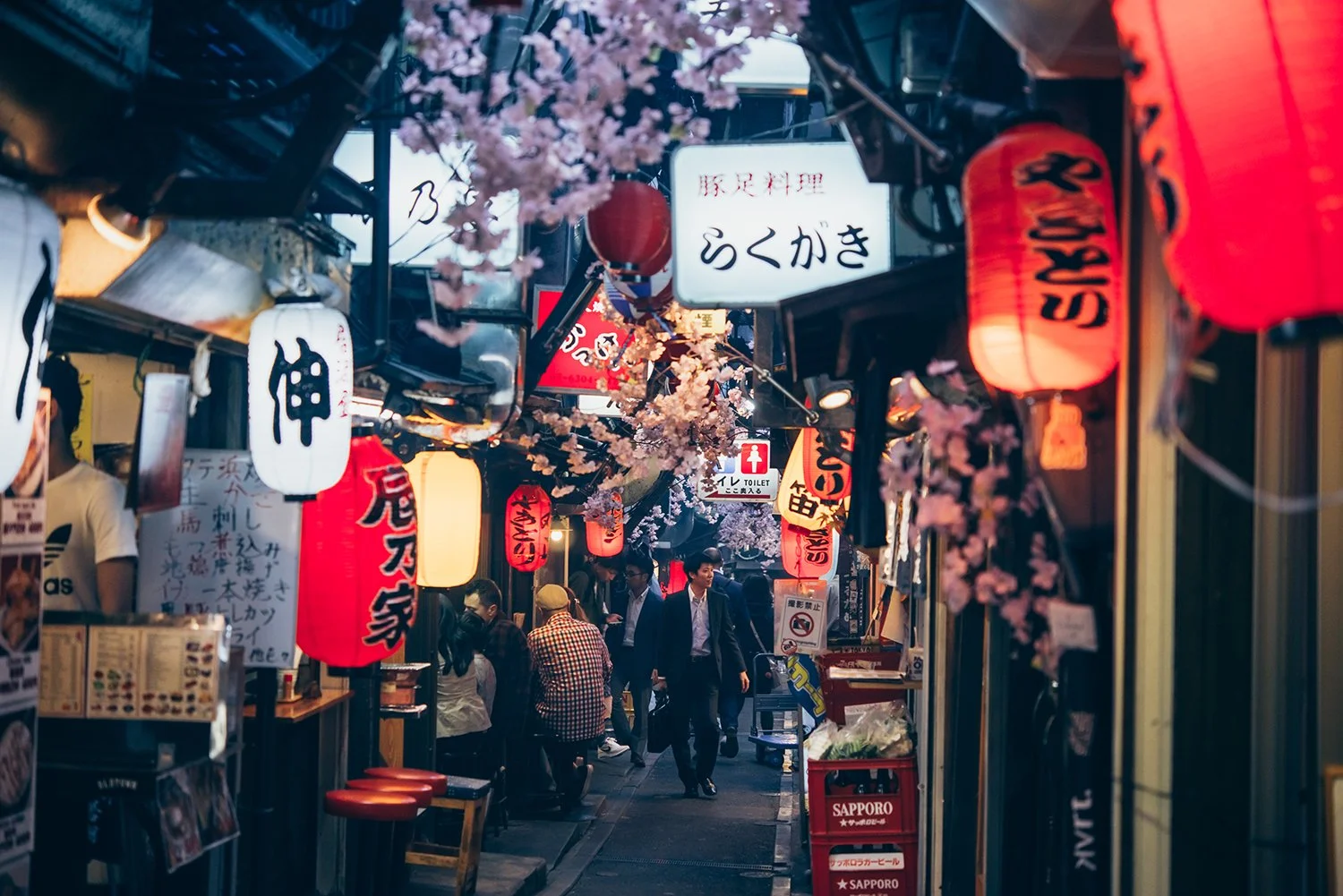 When the neon lights flicker on and the streets of Tokyo come alive, a different side of the city reveals itself. With XPERISUS, a private Izakaya Bar Crawl transforms an evening into a journey through Japan&rsquo;s vibrant food and drink culture.

@