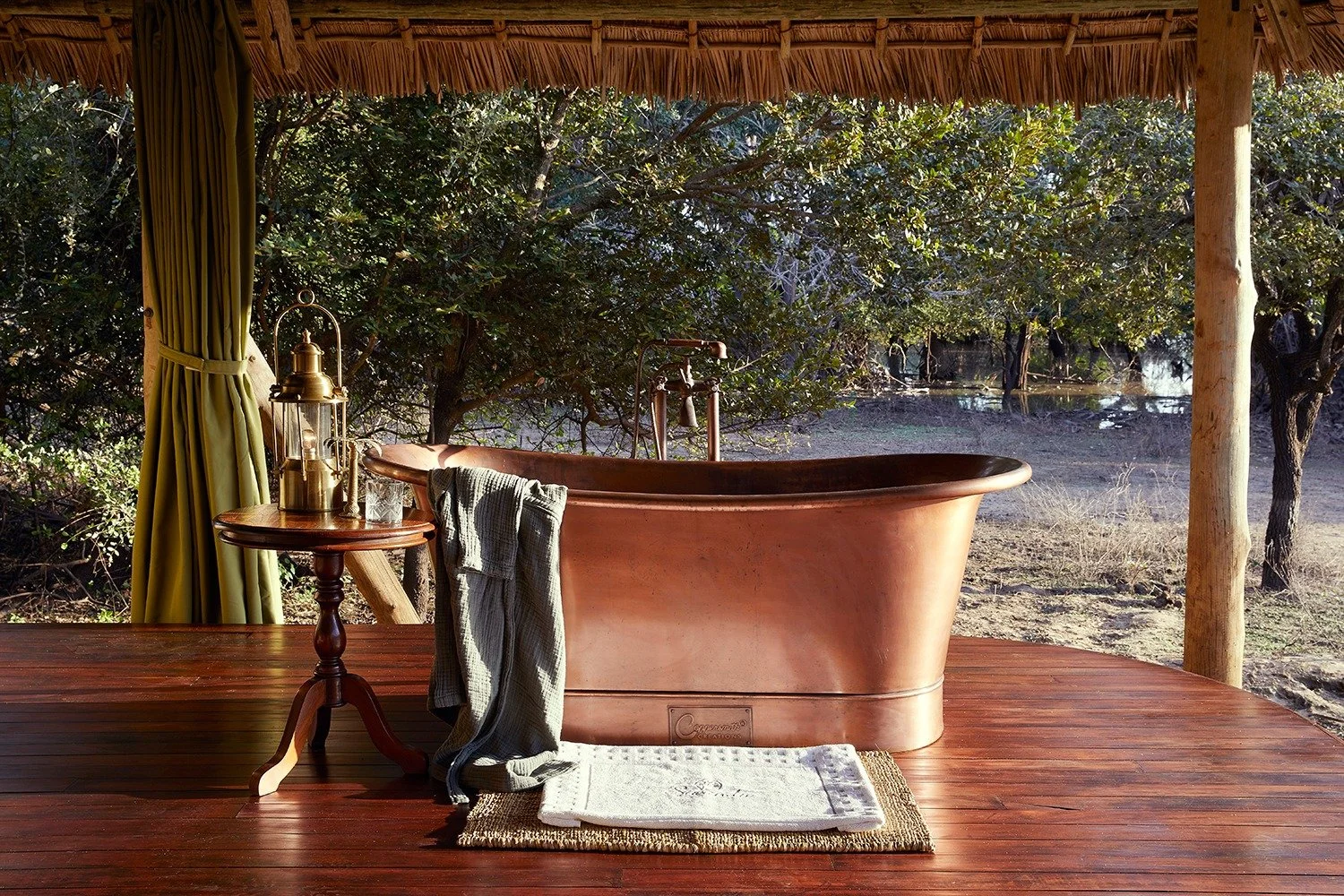 An indulgent soak in the terrace copper tub after an exhilarating day on private safari at LABA Siwandu, Tanzania.

@labalabatravel