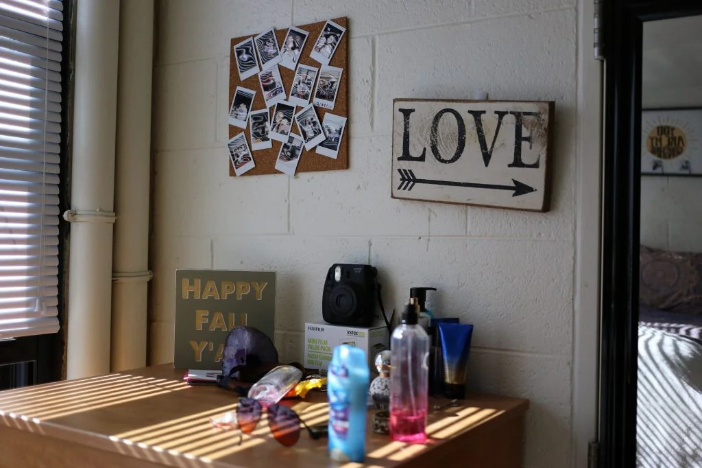 evergreen room.jpg