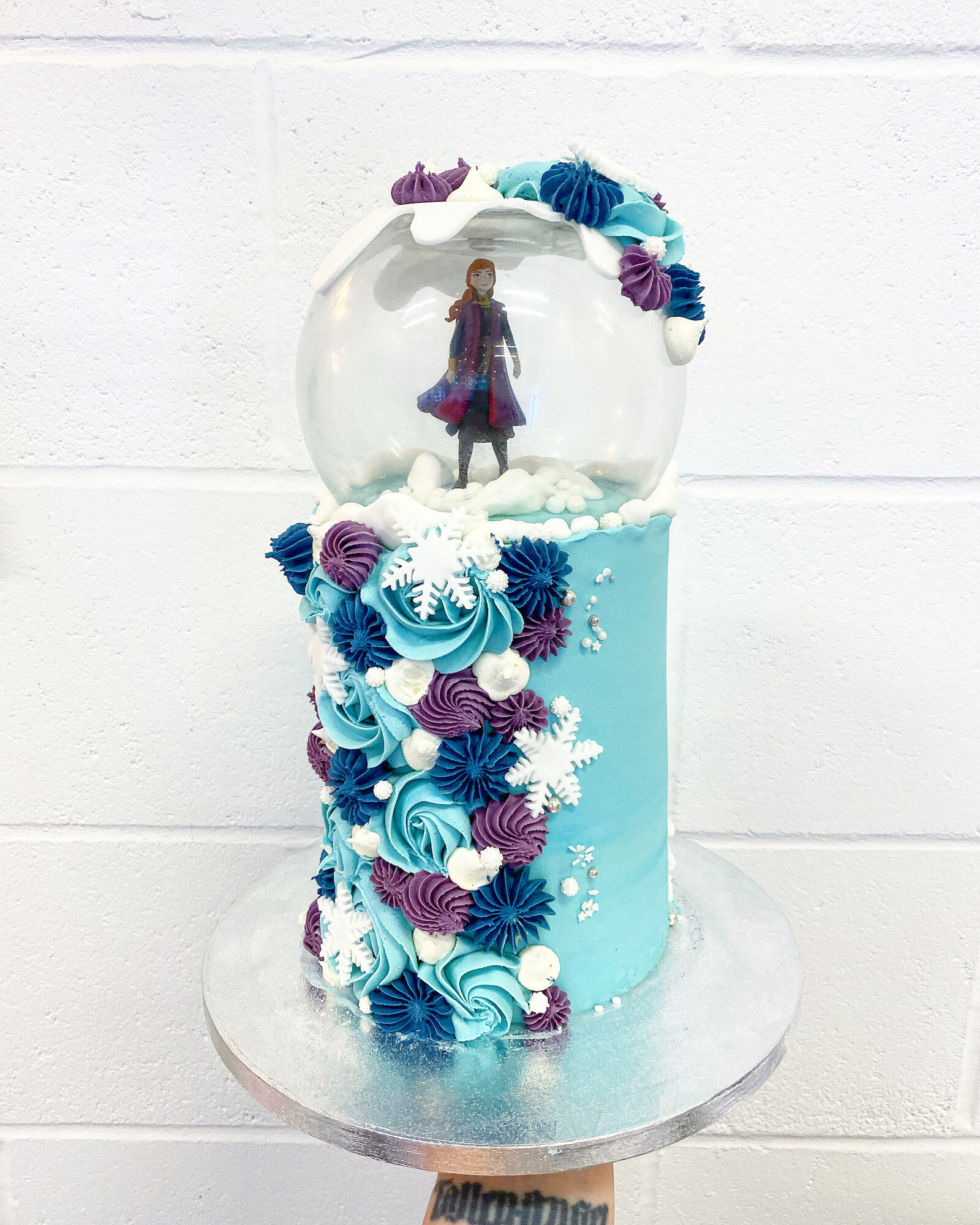 Frozen Kids Birthday Cake.jpg