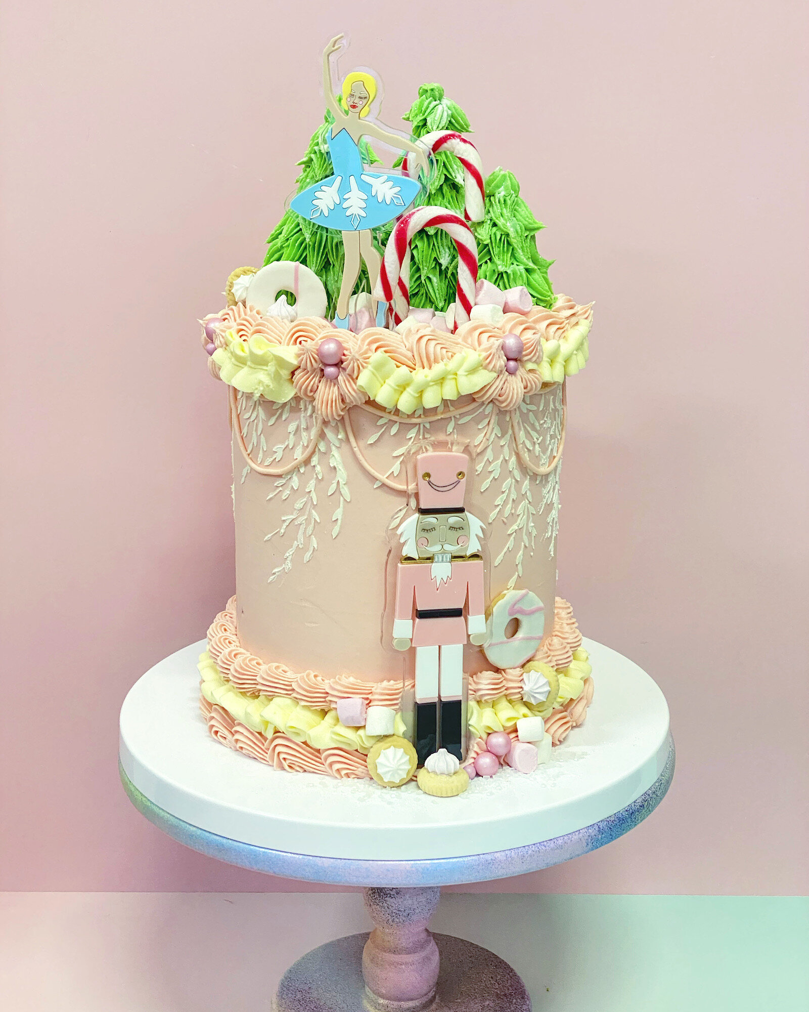 Fun Cakes Milton Keynes Oh My Cakery 14.jpg