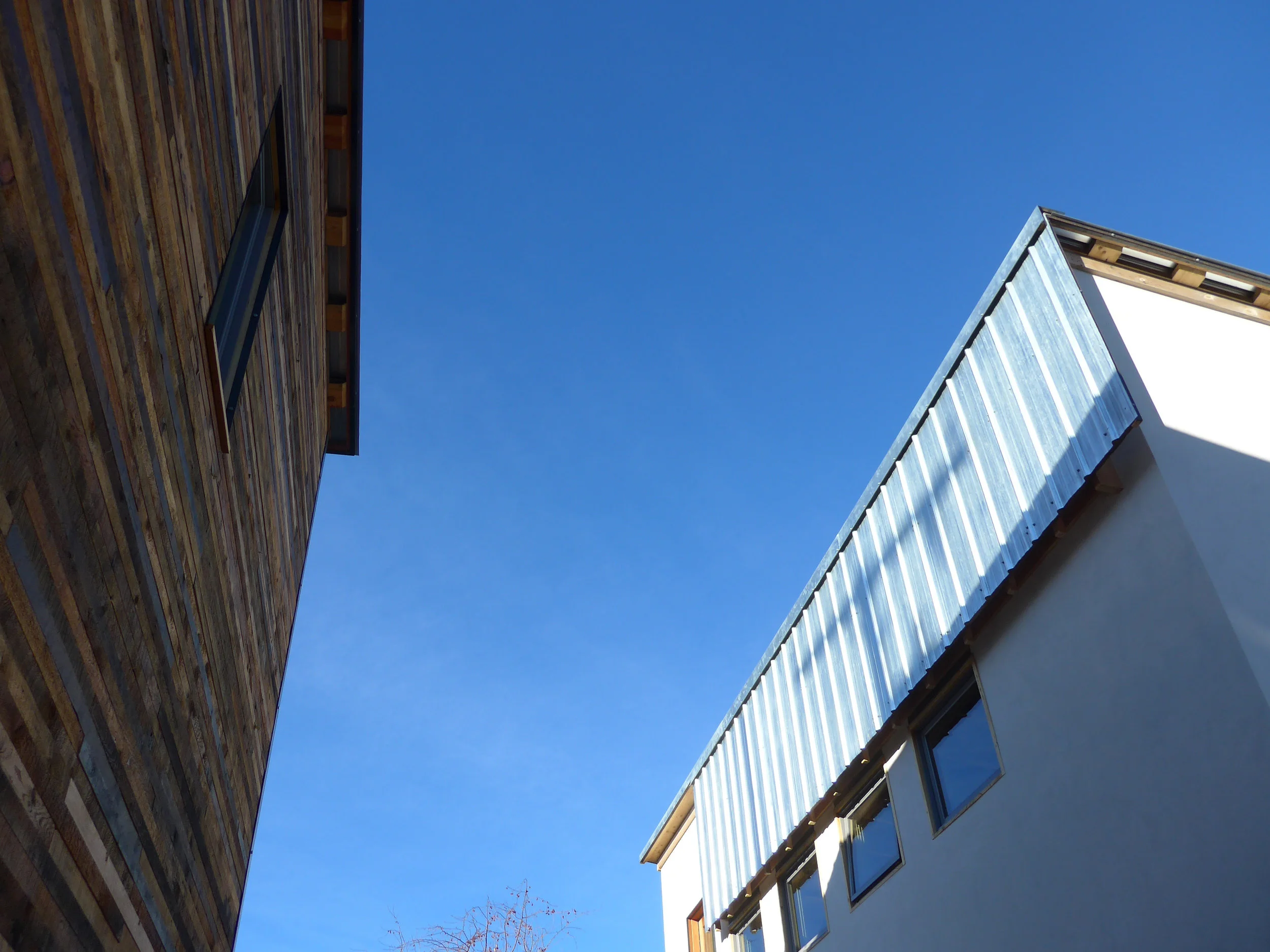Alley House