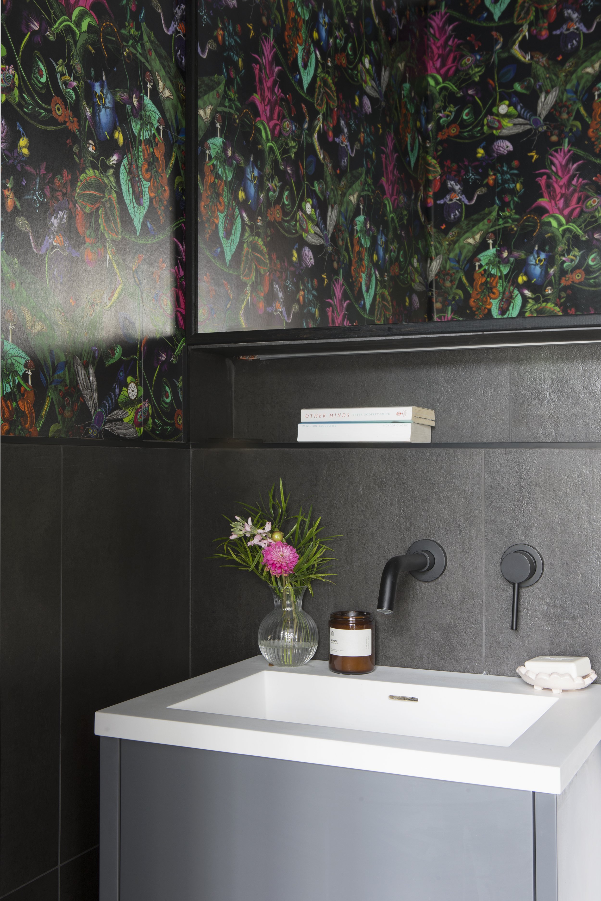 black-wc-with feature-wallpaper.jpg