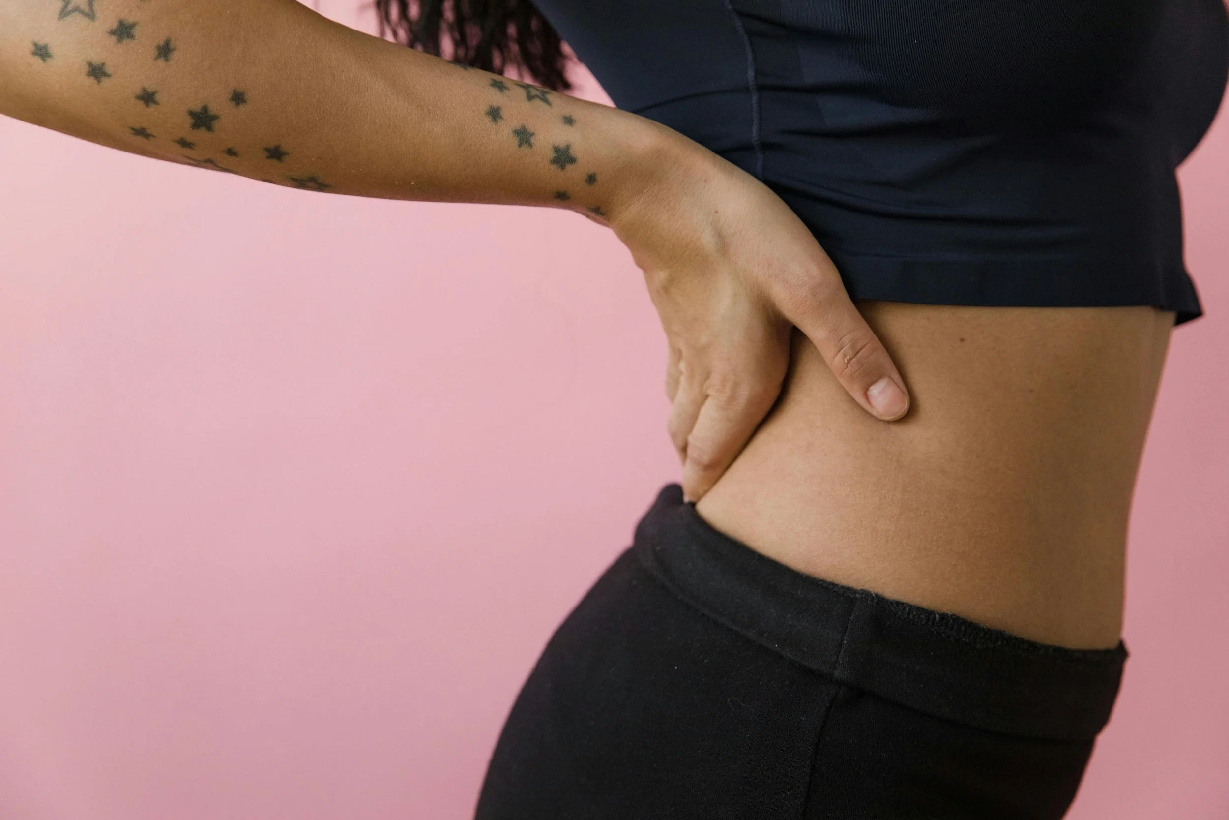 “Needle Your Way to Relief: A Natural Solution for Back Pain and Sciatica”