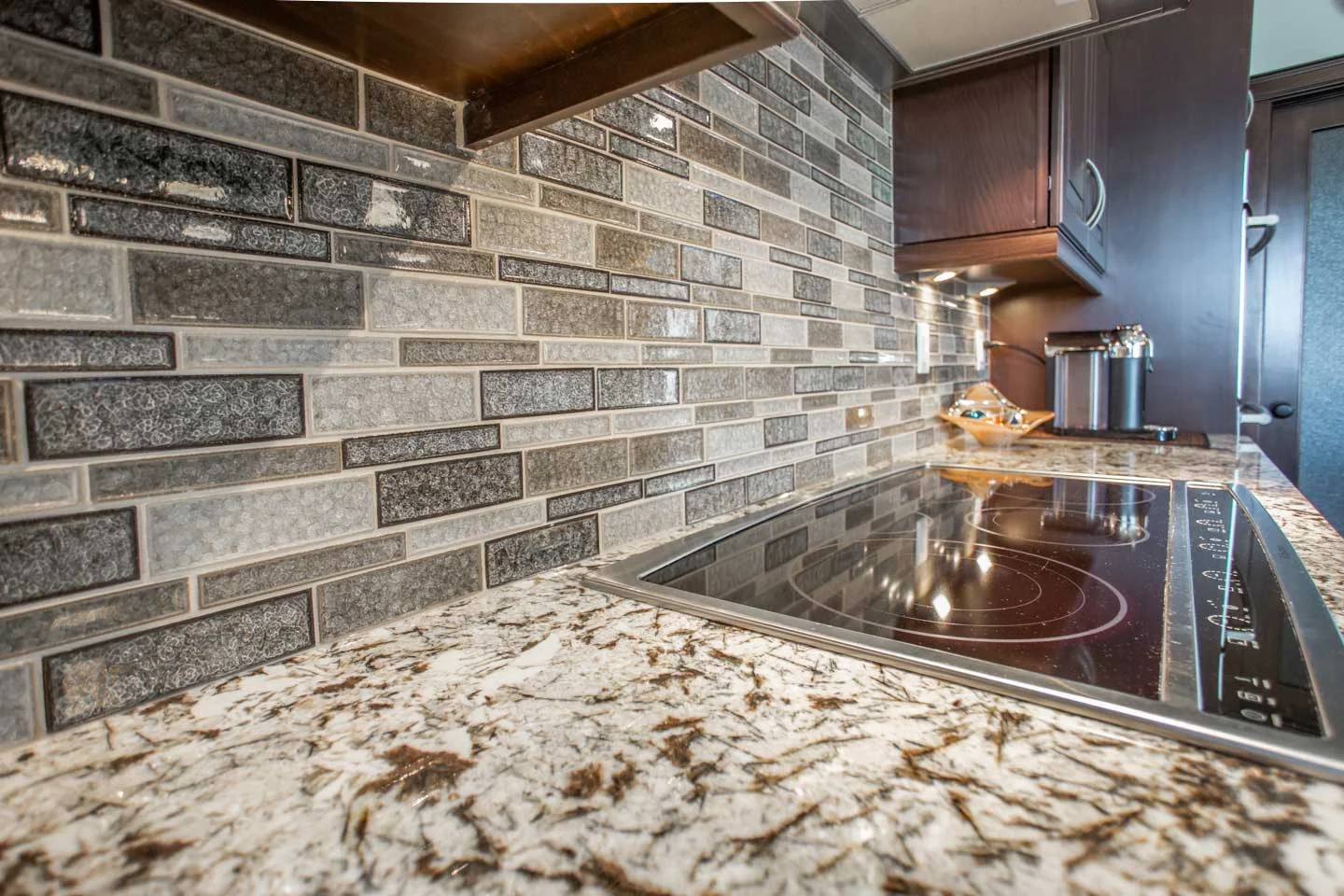 Harmony-Realty---4516-Wascana-Green-Terrace-9.jpg