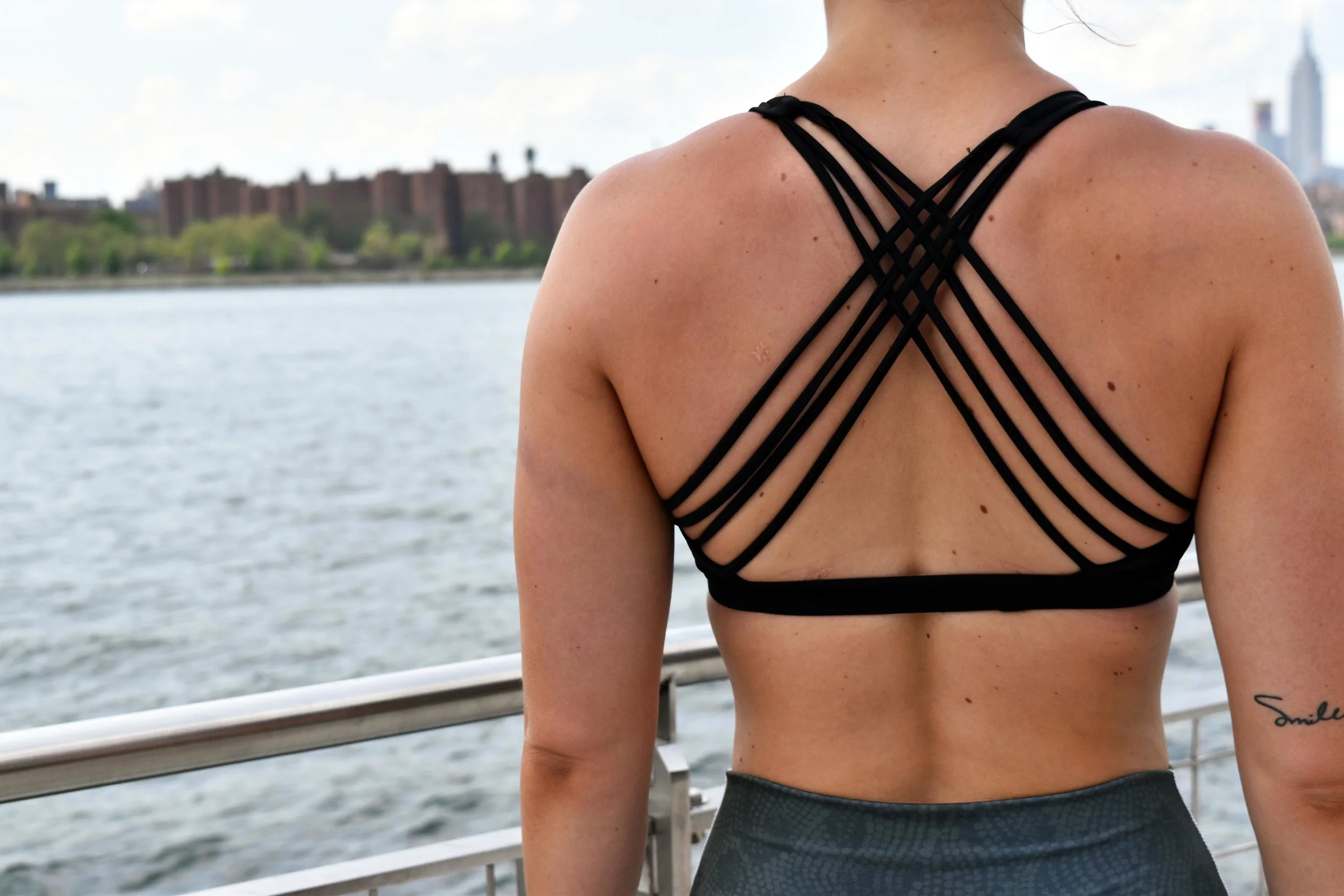 Cross Back Sports Bra