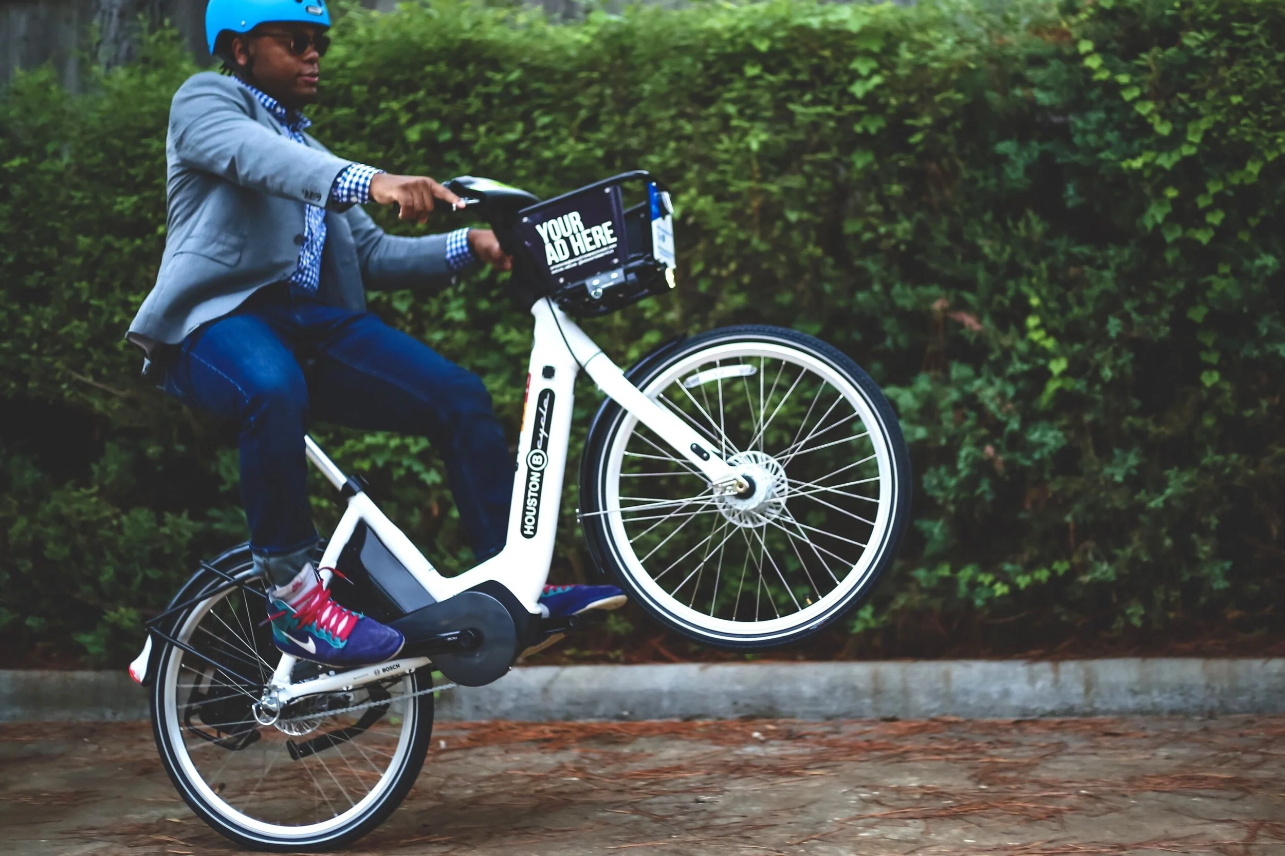 E Bikes — Houston BCycle