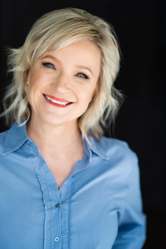 tracy-headshot.jpeg
