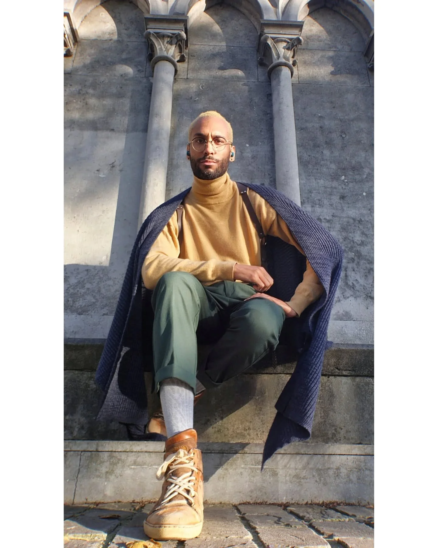 Just having a cheeky Fall Fashion Moment™ 🍂💃🏼