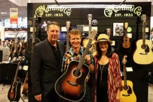 Pictured L-R: Bart Herbison (Executive Director, NSAI), Chris Martin IV (Chairman and CEO, C.F. Martin & Co.), Leslie Fram (Senior Vice President of Music Strategy, CMT)