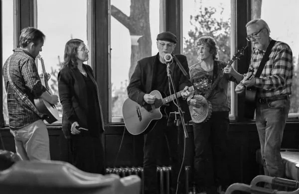 Singer-Songwriter David Starr Announces 2026 Tour of Scotland