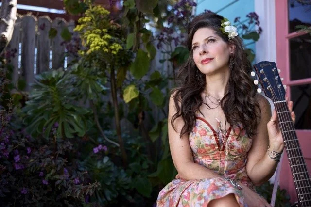 Essence_Goldman_002_2026_photo by Laura_Kudritzki Medium.jpeg