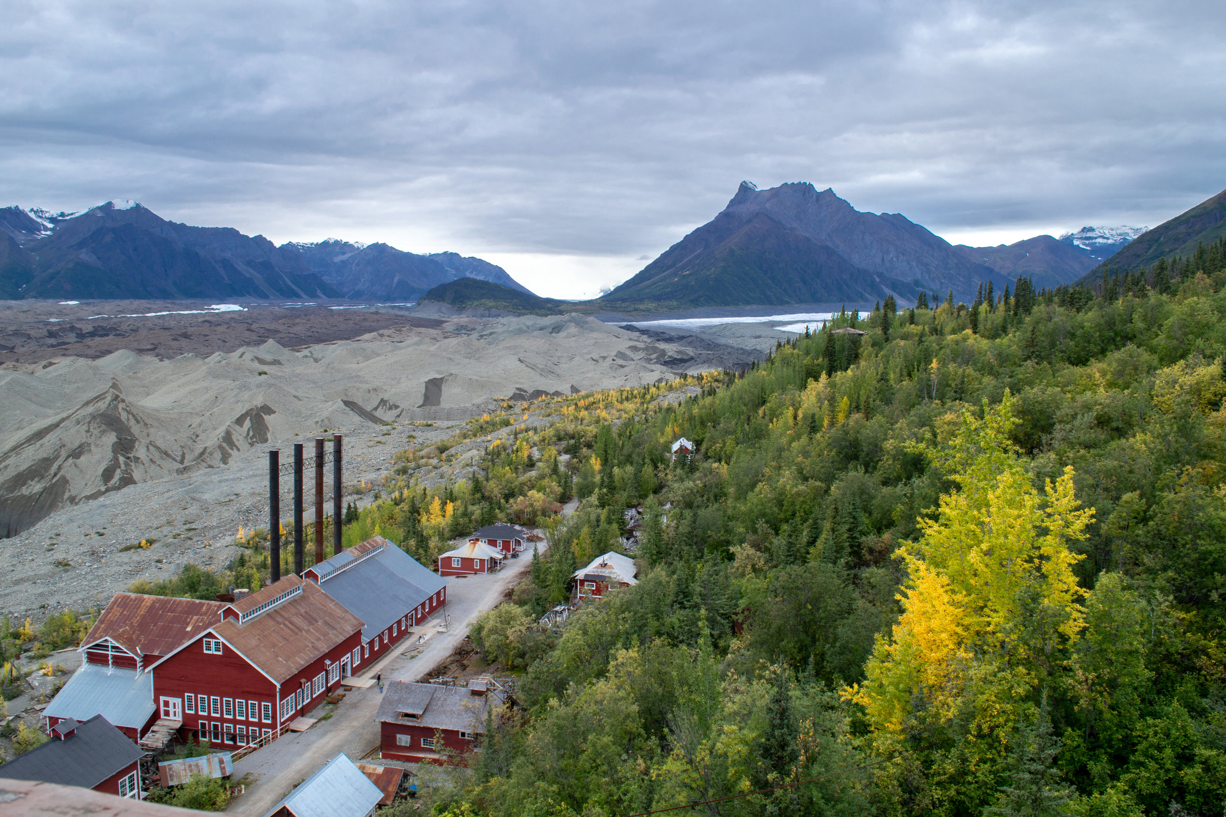 Historic Day-Trip: Kennecott Mill Building and Kennicott Glacier