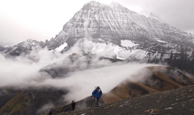 Pyramid Peak with backpacking hikers.jpg