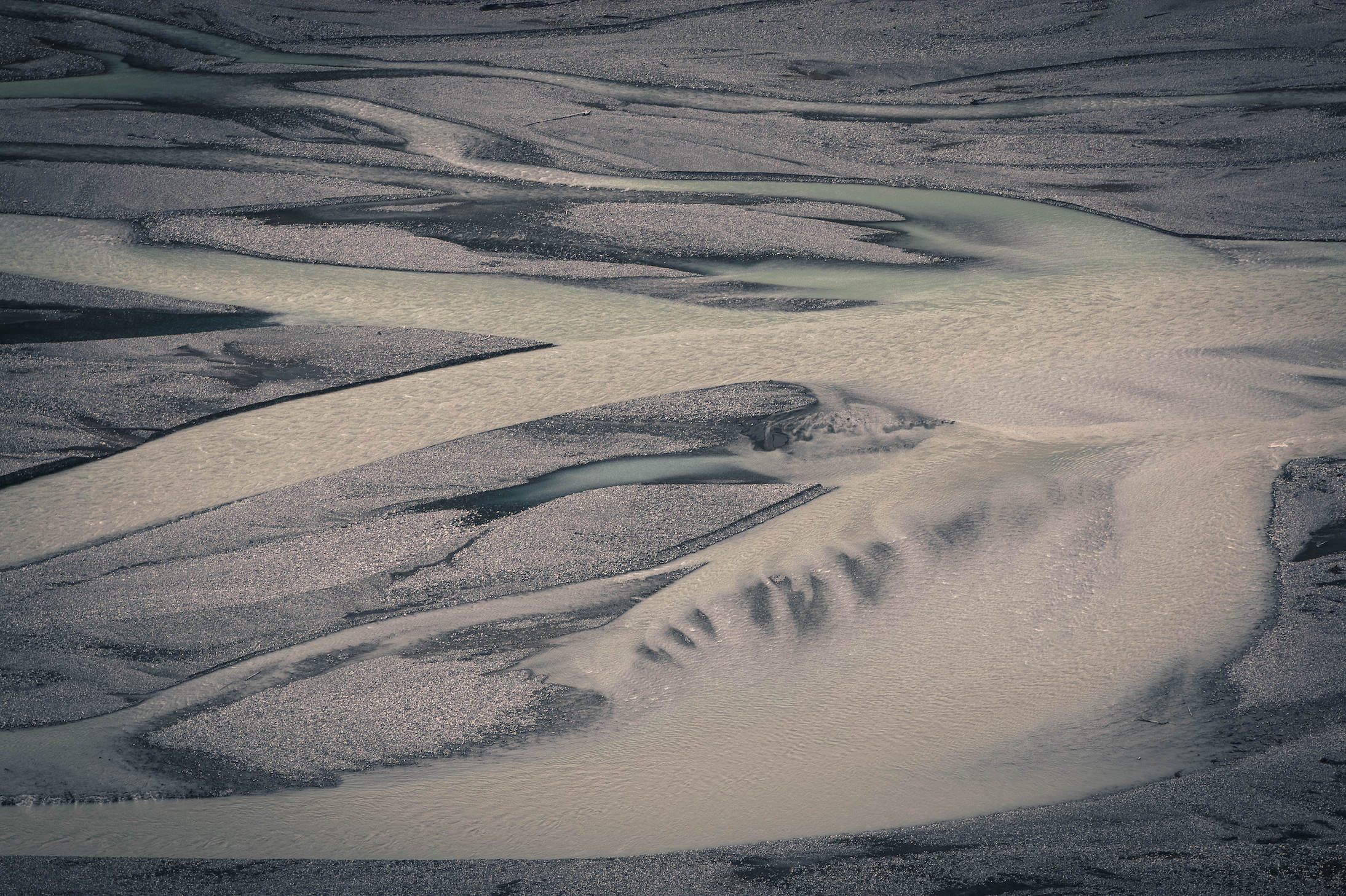 Dropoff Rafting Trips: Braided Glacial River 