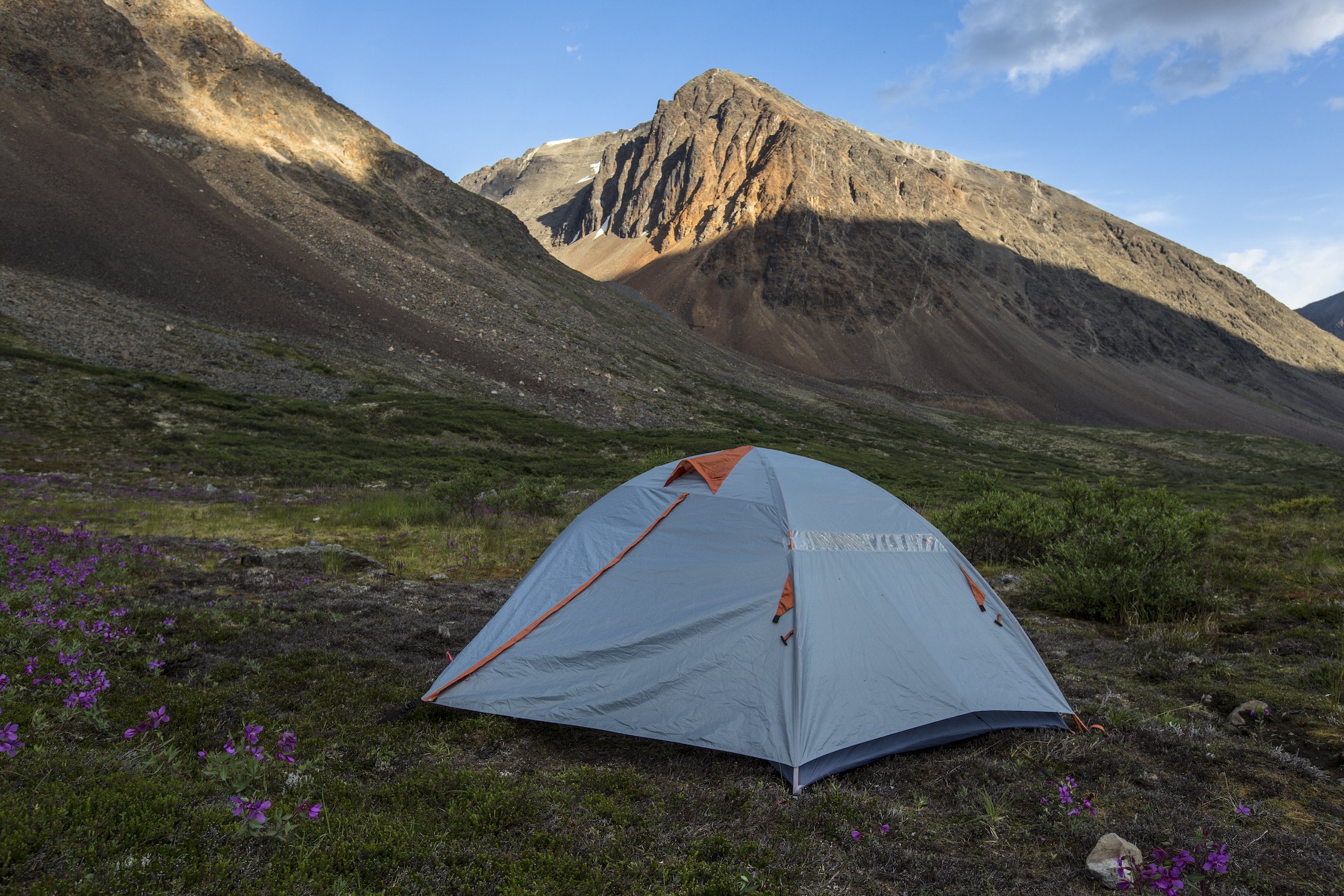   Photo by backcountry passenger and photographer,    Jacob W. Frank   .  