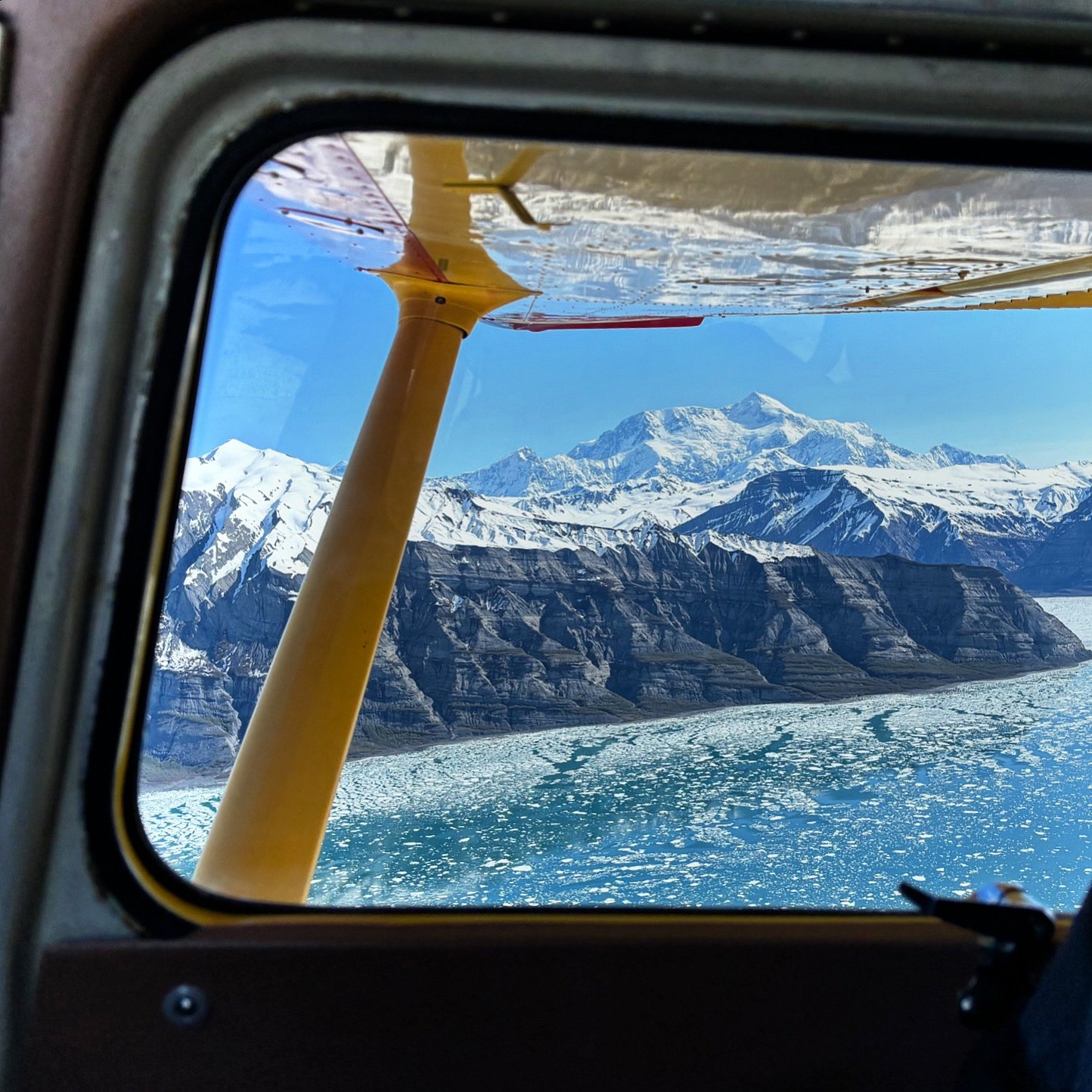 They don&rsquo;t call it Icy Bay for nothing! 🥶

#youneedalaska #travel #travelalaska #alaskaphotography #alaska #bushplane #wrangellsteliasnationalpark #nationalpark #flying #flightseeing #pilot #naturephotography #glaciers #explore #visitalaska #w