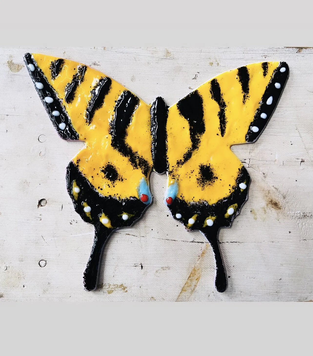 2BDF899E-4D86-4F9D-B74A-0444138E3A1B