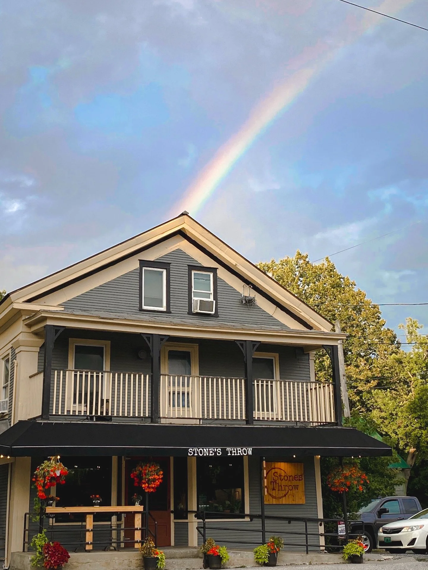 What a week it has been&hellip; holding both tenderness and heartbreak in our hearts and in our communities🤍

Early this morning, there was a shooting near our Fairfax location. Our hearts are with those who were injured, and we&rsquo;re sending all