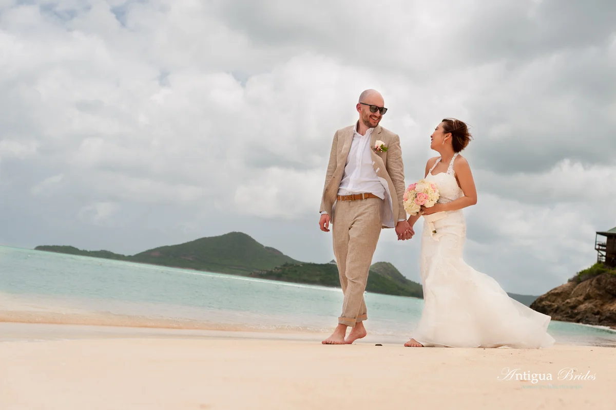 Cocos Antigua Beach Wedding Photo-006.jpg