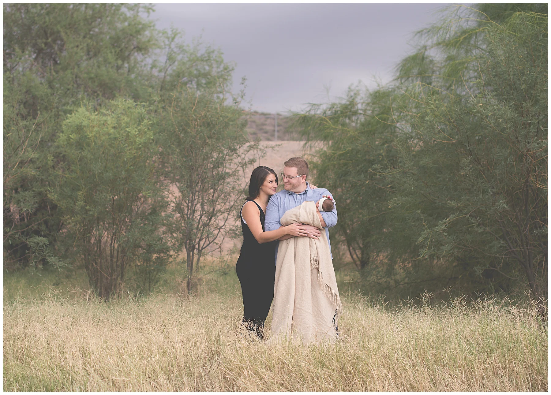 Phoenix-Outdoor-Lifestyle-Newborn-session-Sweetlife-Photography_0015.jpg