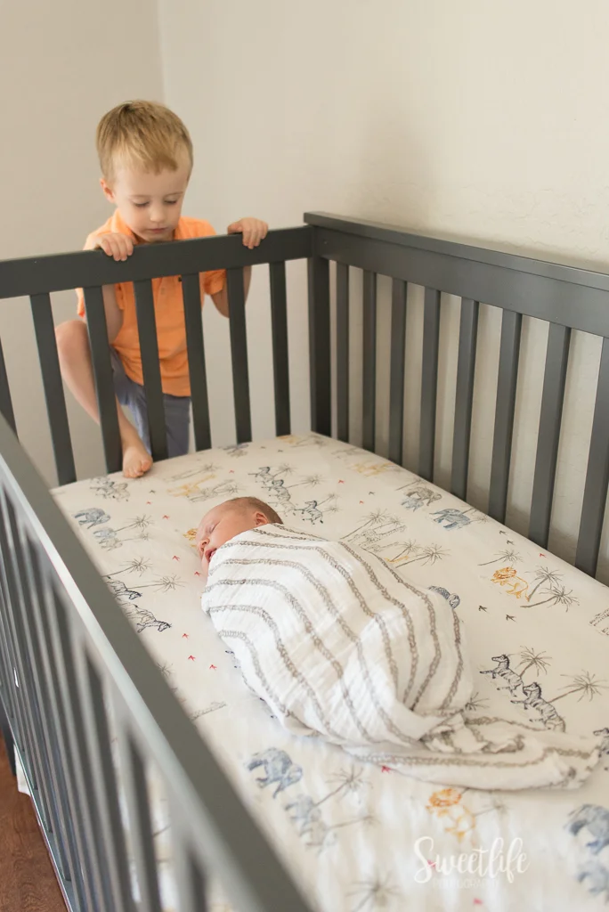 At-home family newborn photographer | Sweetlife Photography