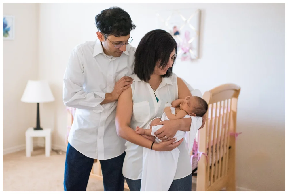 Desert-Ridge-In-Home-Newborn-Photographer-Sweetlife-Photography_0009.jpg