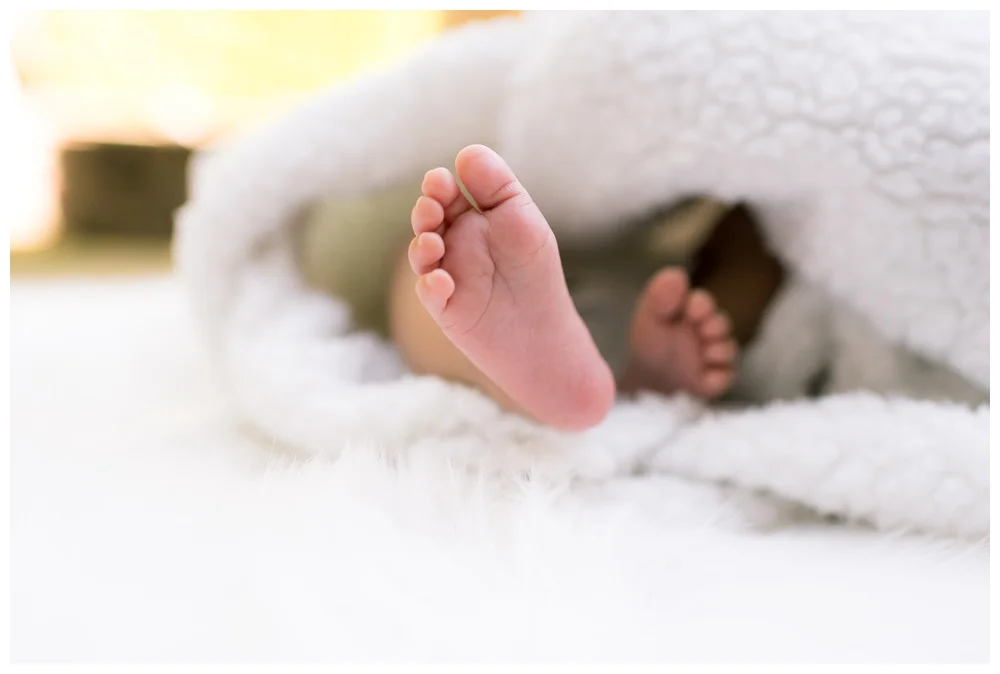 Desert-Ridge-In-Home-Newborn-Photographer-Sweetlife-Photography_0015.jpg