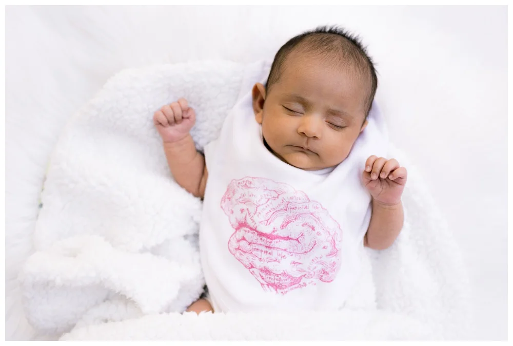 Desert-Ridge-In-Home-Newborn-Photographer-Sweetlife-Photography_0017.jpg