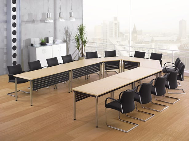 The Shrinking of Spaces For Intellectual Leisure: Why Are Seminars Growing Quiet? 