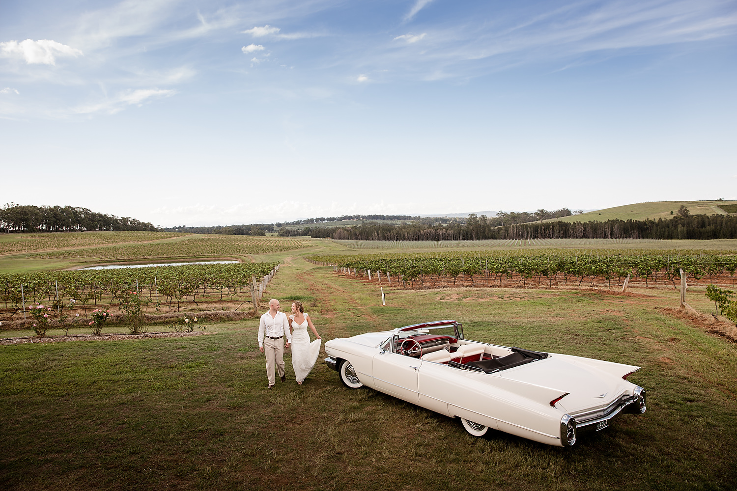 twine hunter valley wedding photographer couple with car 