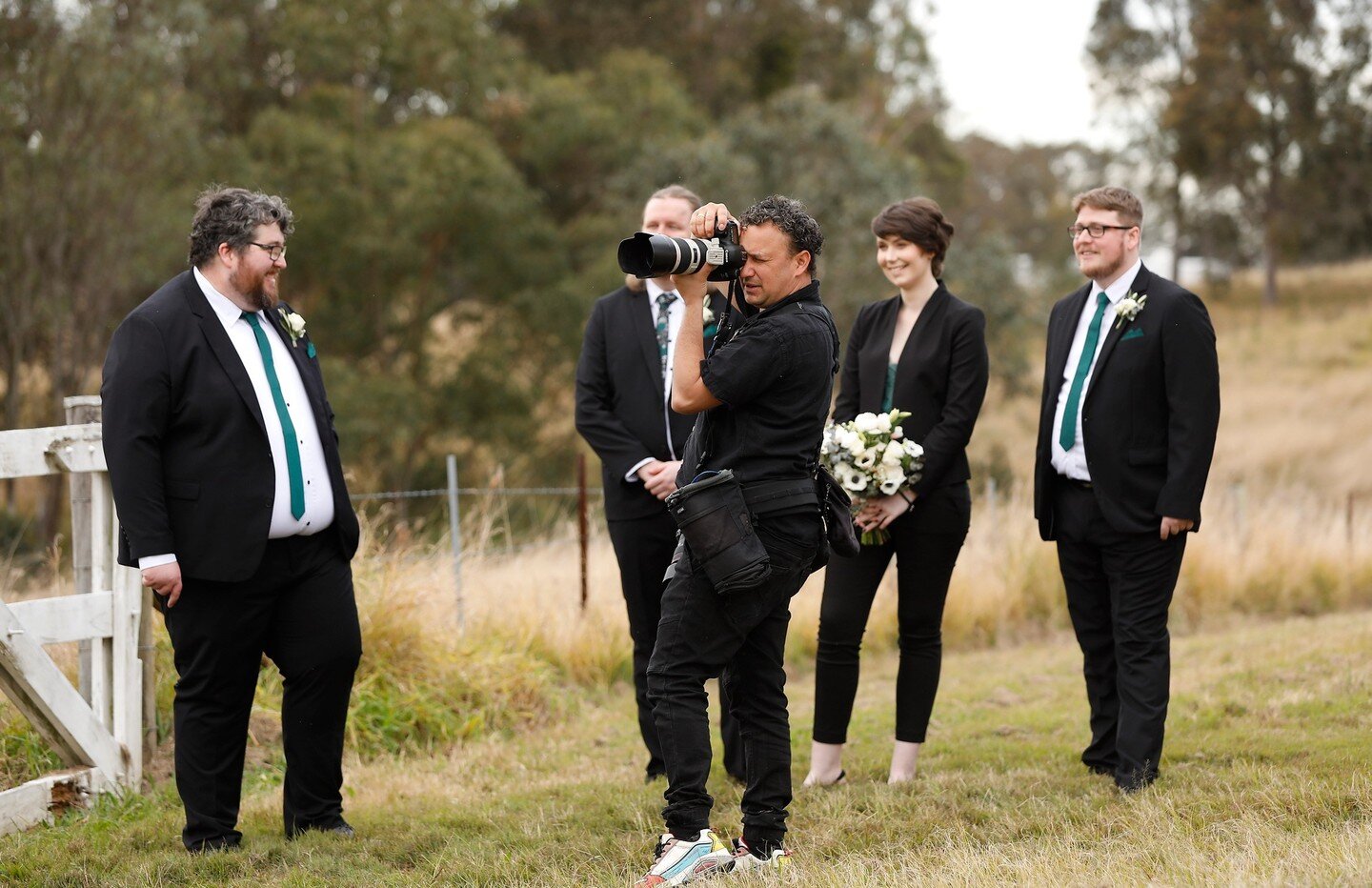 In action - thanks Tarj 

If anyone finds my harness, would love it back lol

#huntervalleyweddingphotographer #huntervalleywedding