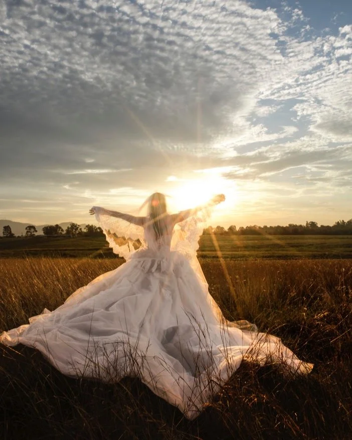 "Basking in that golden glow at Enzo&mdash;the Hunter Valley never disappoints! #HunterValleyWeddings #HunterValleyWeddingPhotography #EnzoWeddings #HunterValleySunset #HunterValleyPhotographer"