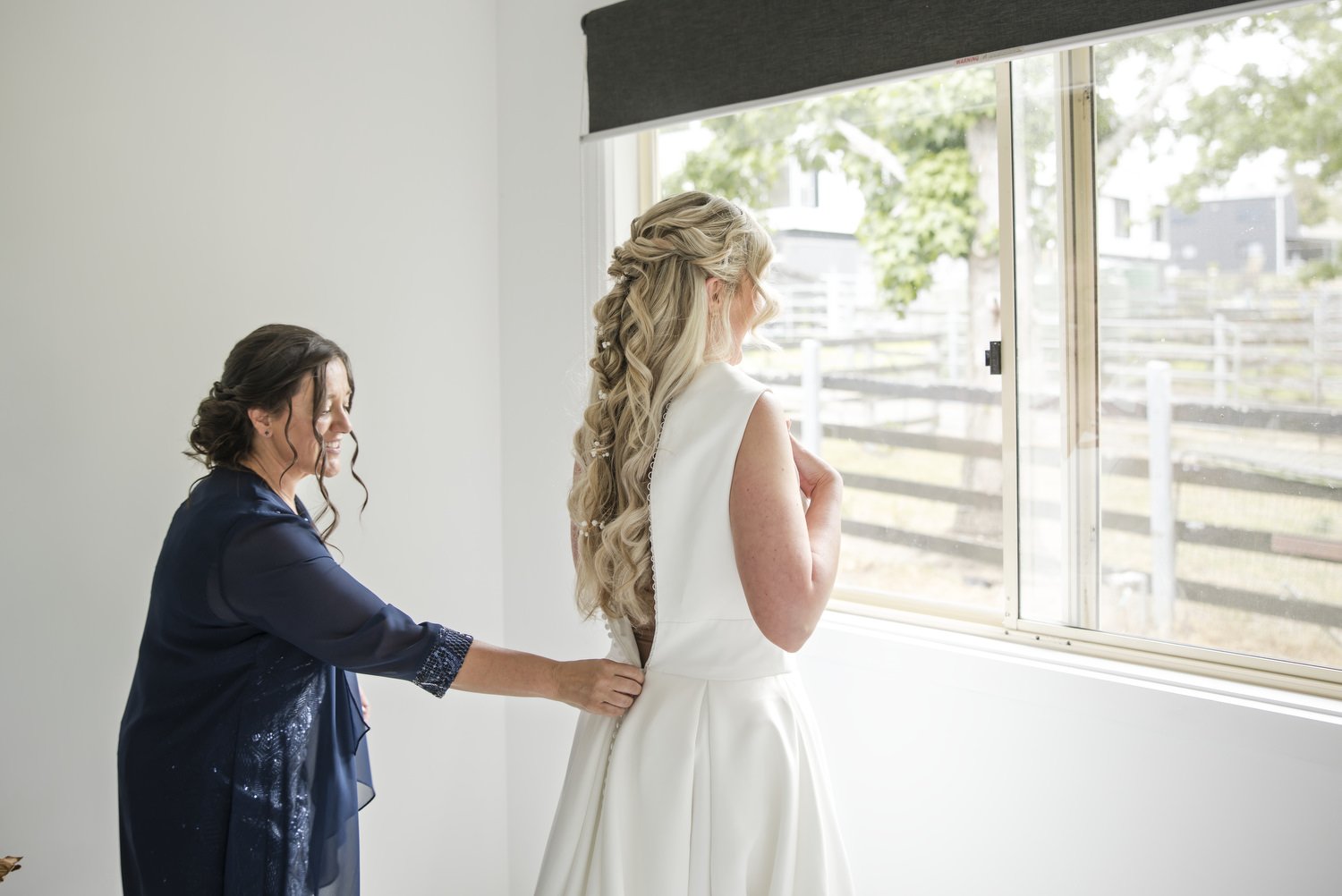 kNGY GARDENS 300.JPG