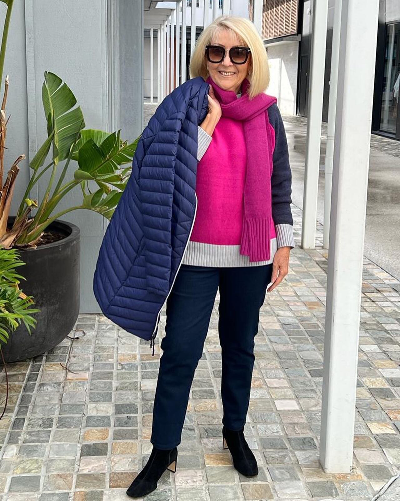 WARM WINTER LAYERS! 💞

We&rsquo;re keeping it cosy in new season KNITWEAR from @fella_hamilton
Soft and luxurious KNITS combined with fabulous WINTER LAYERS such as this cosy Down Jacket, Scarf and Beanie will have you feeling stylish all through th