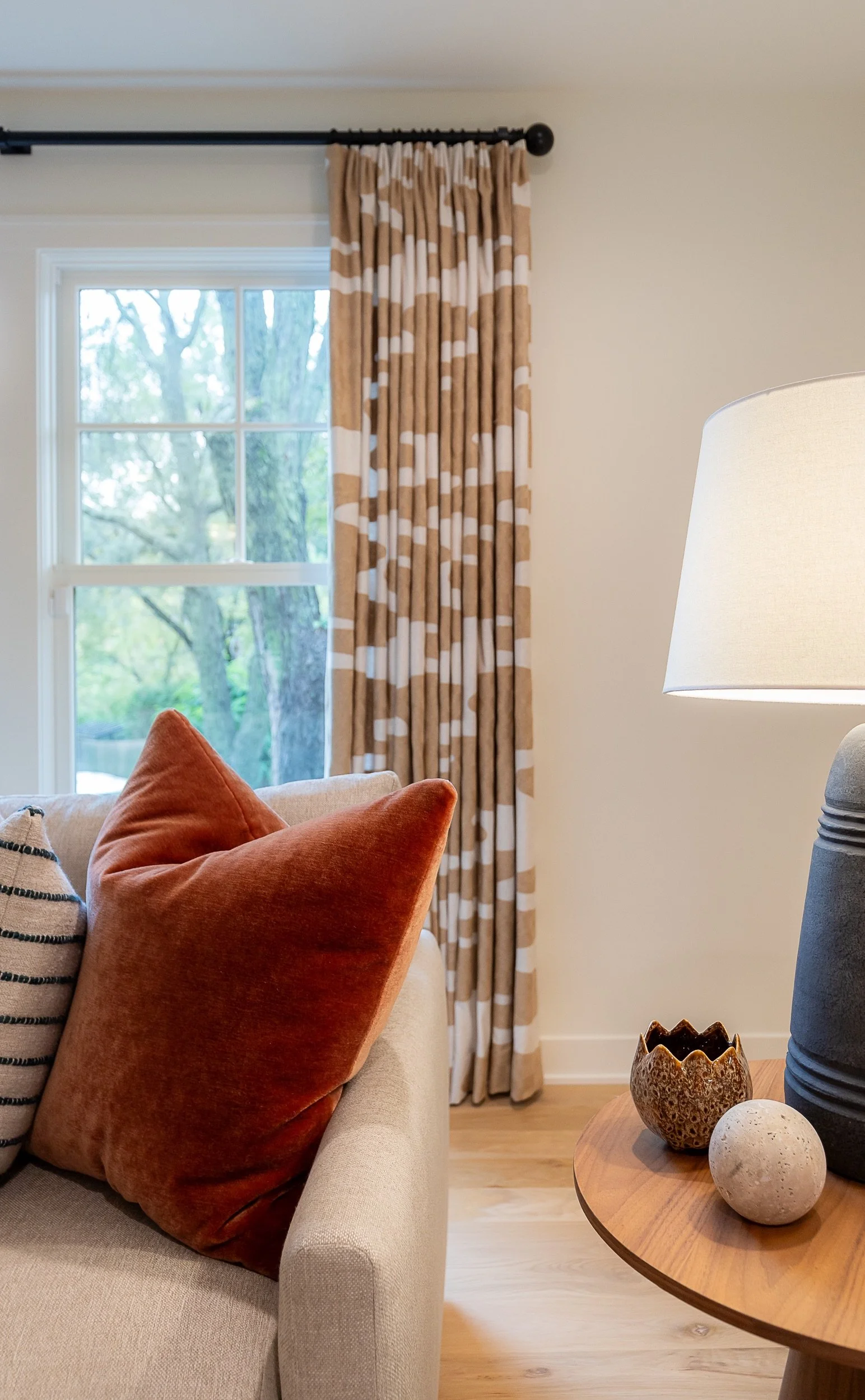 Katie Mellinger-3001 W 86th St-4519.jpg