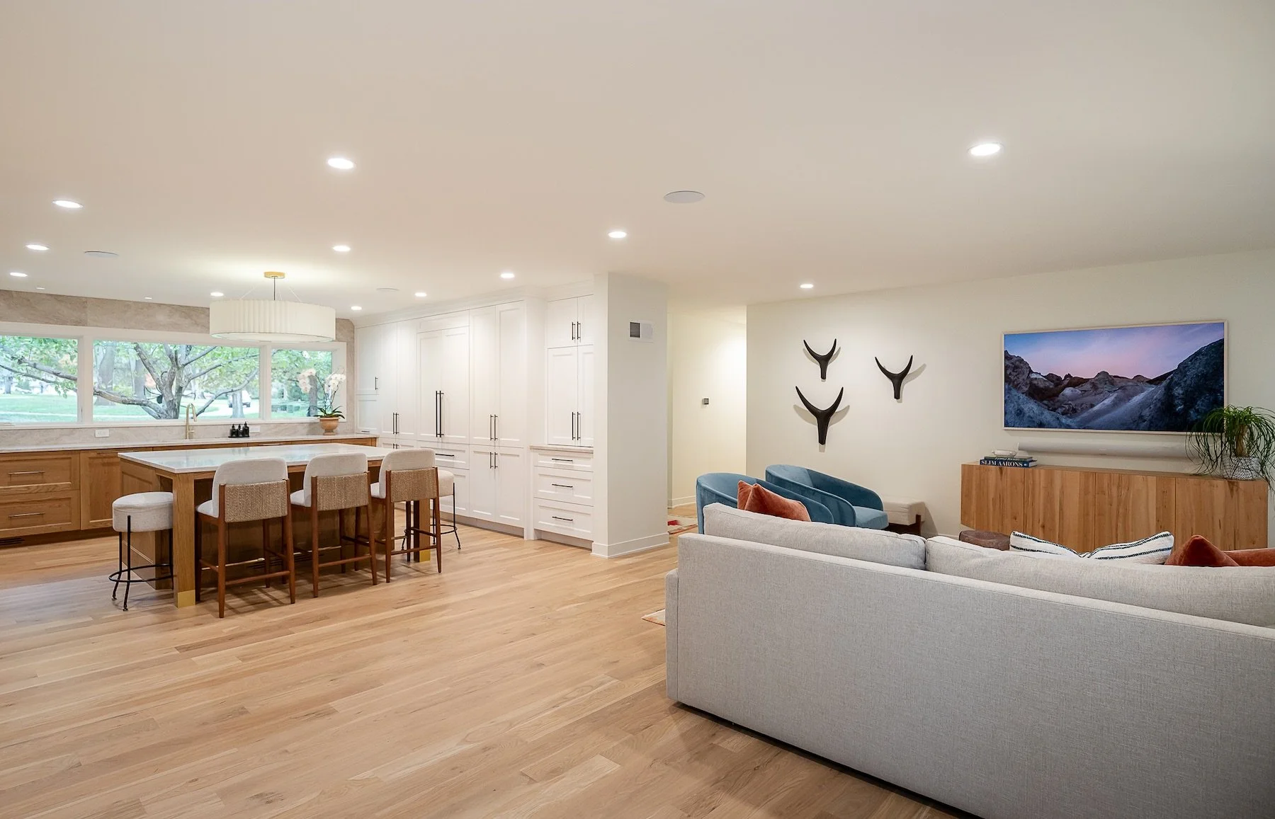 Katie Mellinger-3001 W 86th St-4550.jpg