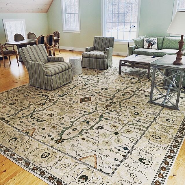 This gem of a rug has been in my stash for a while waiting for the right room. It brings the outside in now in this renovated Vermont farmhouse. #timothypaulhome #timothypaulcarpets #green #modernfarmhouse #beachhousedecor @timothypaulhome
