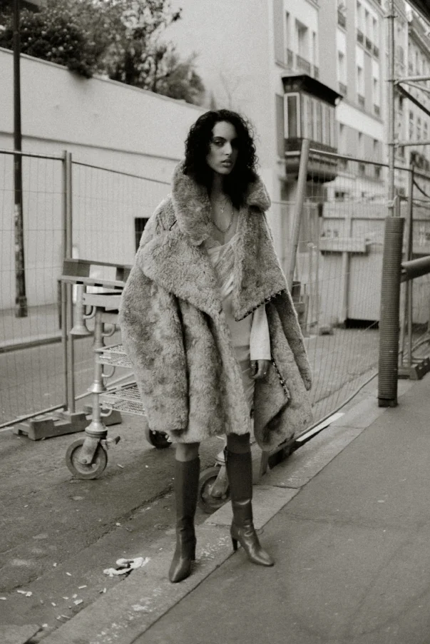 Model @helene.selam.prosperitee styled by @fionatori for Pressure Paris by © Lucas Lehmann , courtesy of the artist