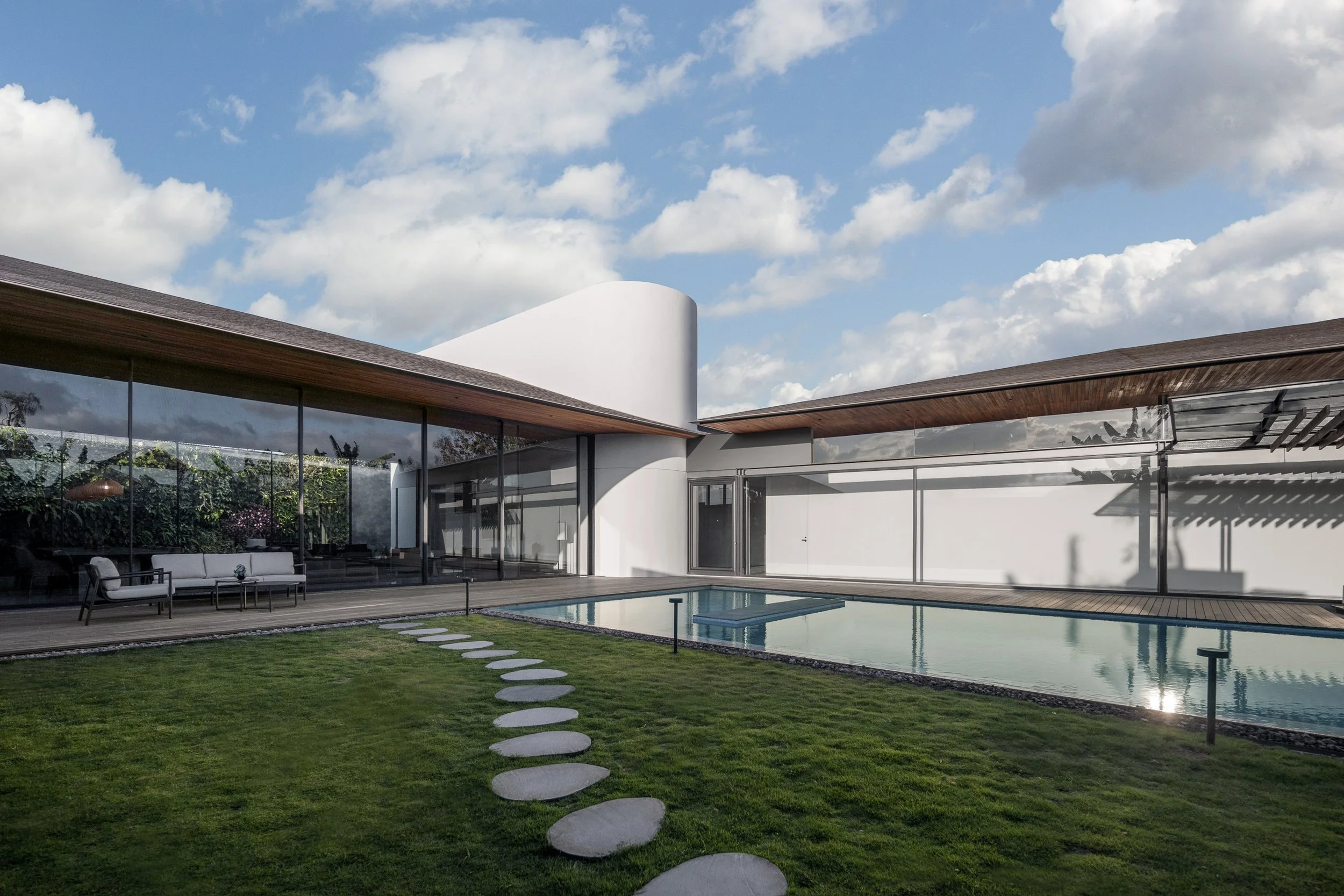 Copy of EI Residence Final (Social Media & Website)-55.jpg