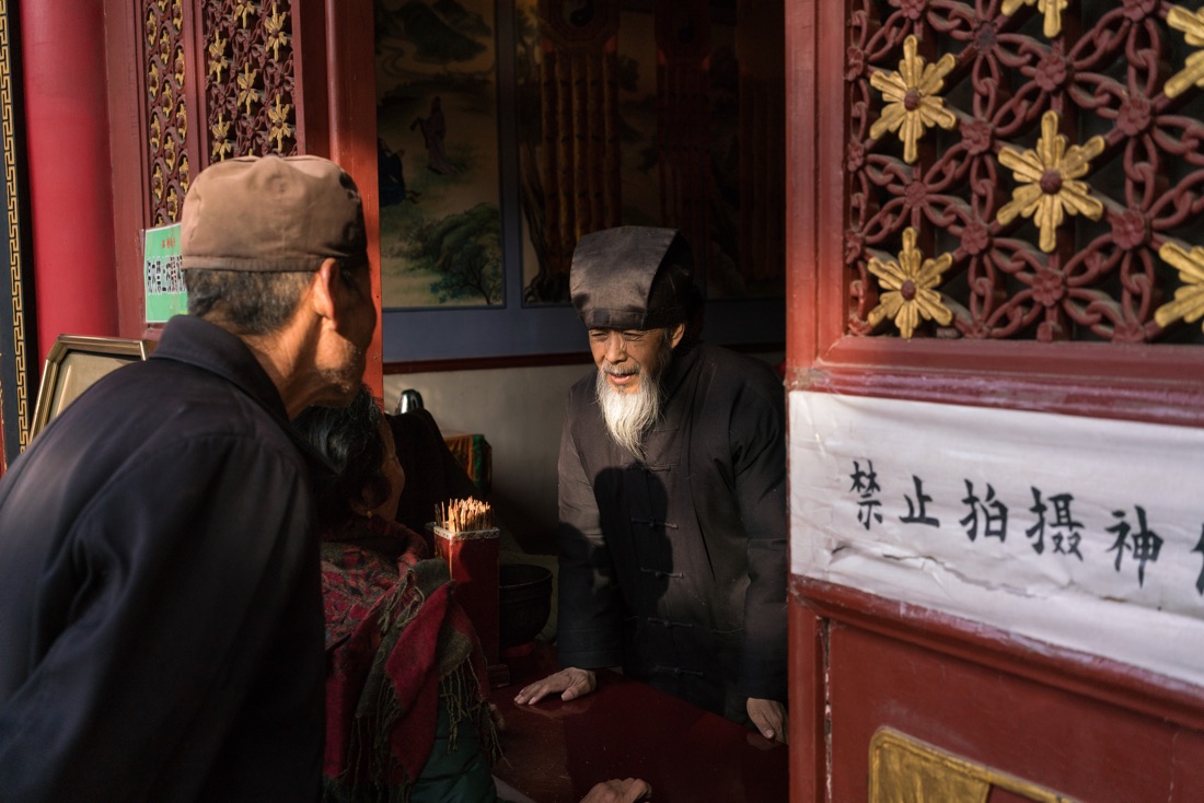 061-green_taoists.jpg