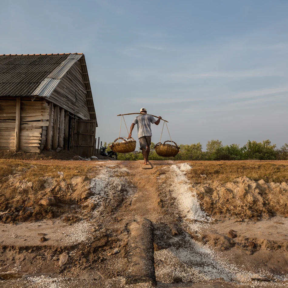 March 02, 2015 - Kampot, Cambodia. Salt fields. © Nicolas Axelrod / Ruom