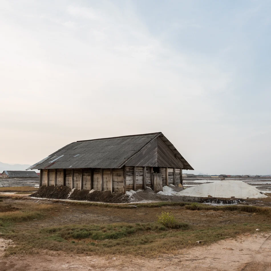 March 02, 2015 - Kampot, Cambodia. Salt fields. © Nicolas Axelrod / Ruom