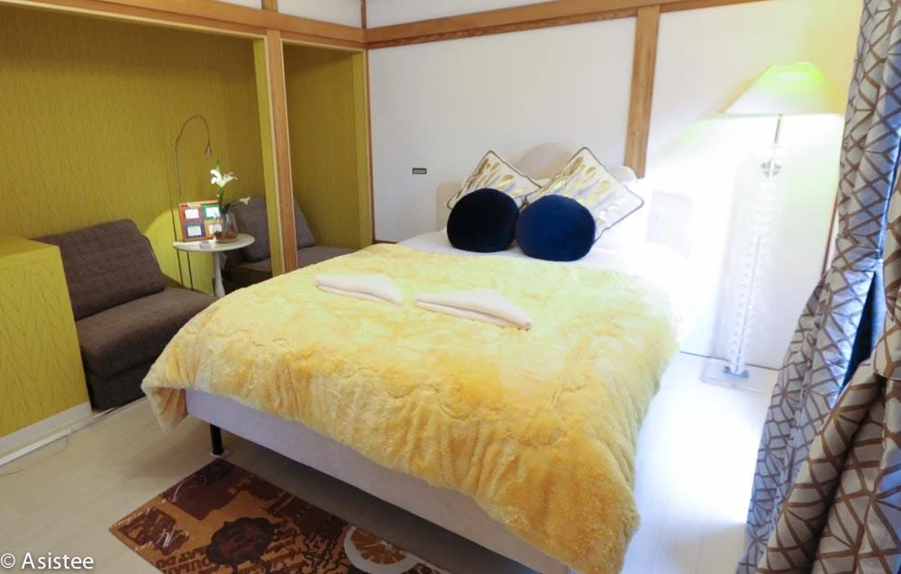 ray apt 14.jpg
