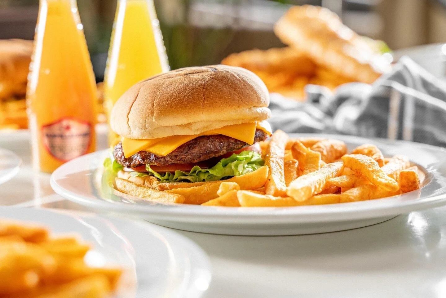 Happy National Burger Day! 🍔

.
.
.
#nationalburgerday #holiday #foodie #sydneyeats #royaloaklidcombe #italianpizzabar #lidcombe #loveyourlocal