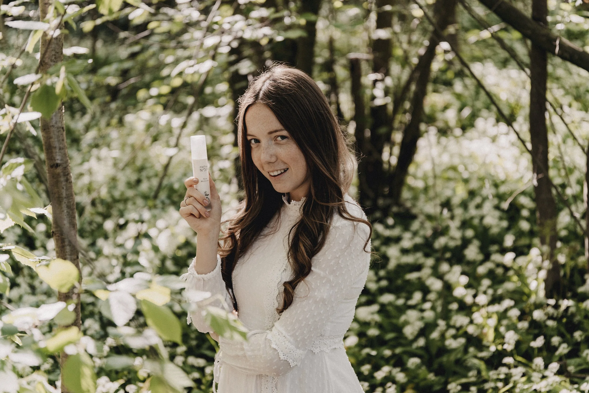 mellownoir_model-2 2.JPG